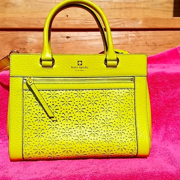kate spade Handbags - ♠New Kate Spade Purse/ Cross body